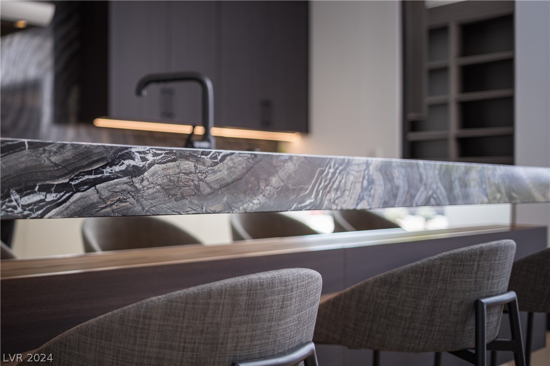 16 Canyon Shores Place