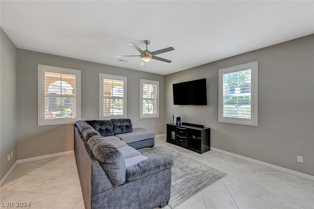 2257 Perugia Point Walk