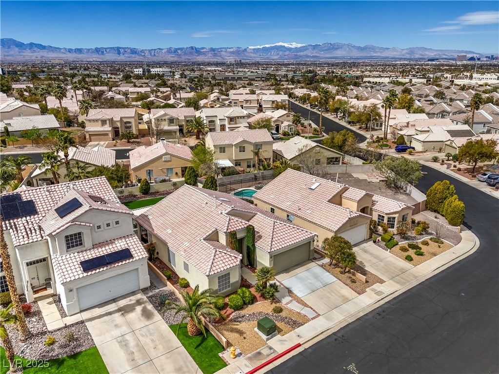 2501 Foxmoore Court