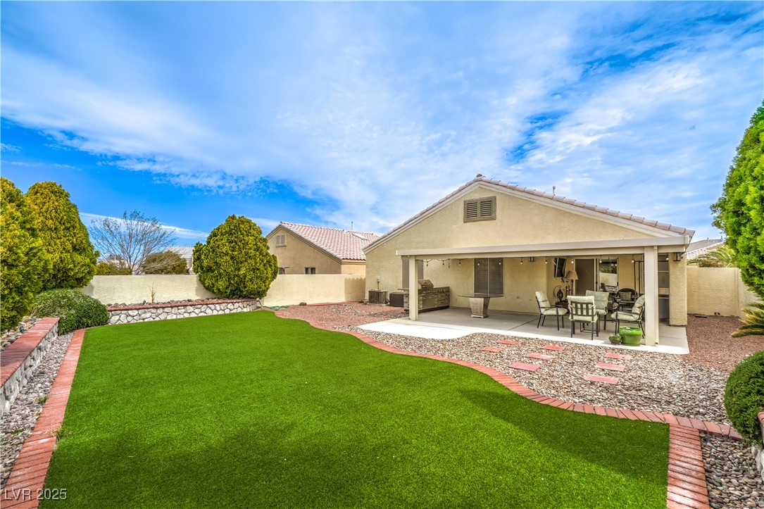 2501 Foxmoore Court