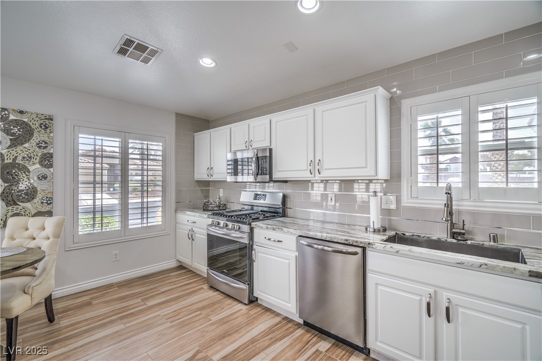 2501 Foxmoore Court