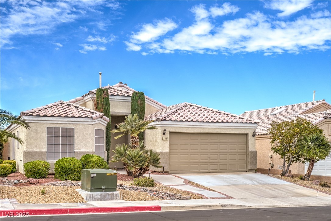 2501 Foxmoore Court