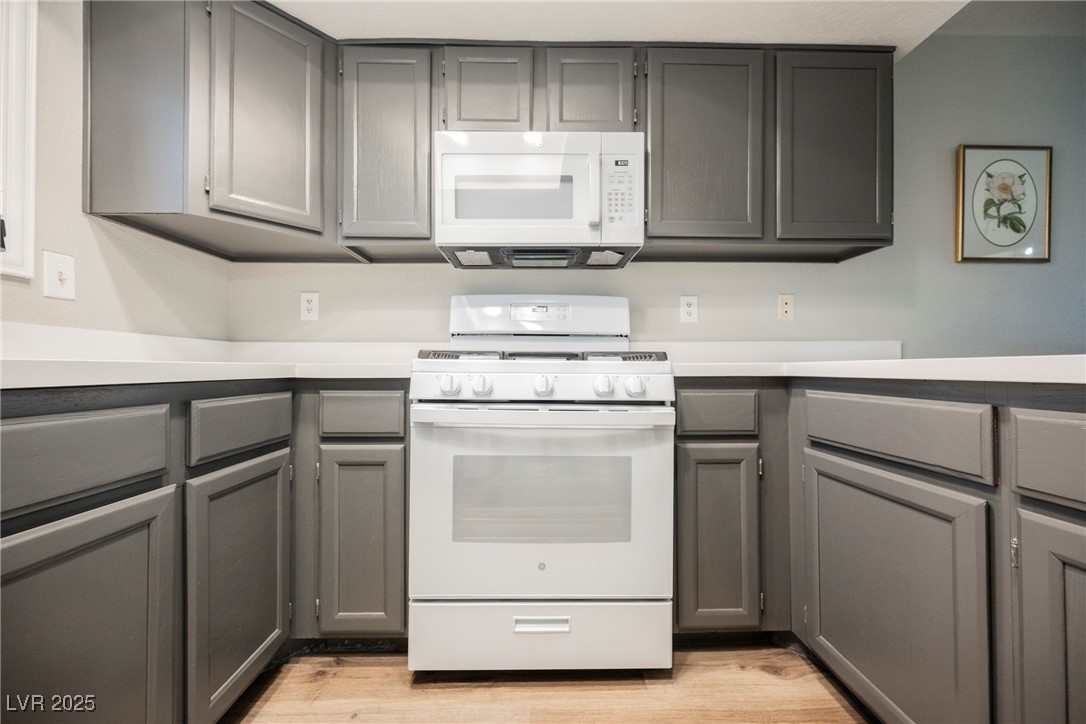595 Sellers Place