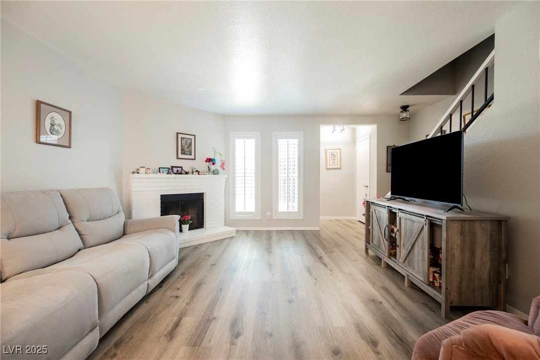 595 Sellers Place