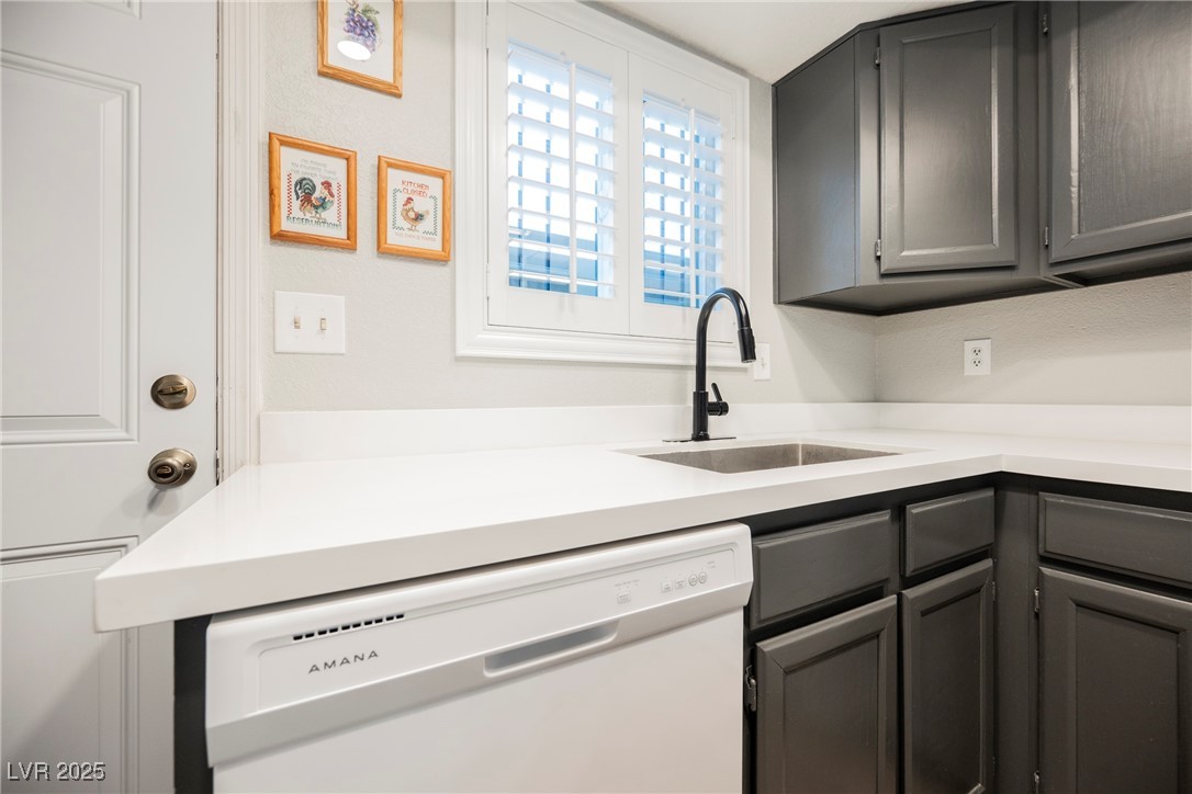 595 Sellers Place