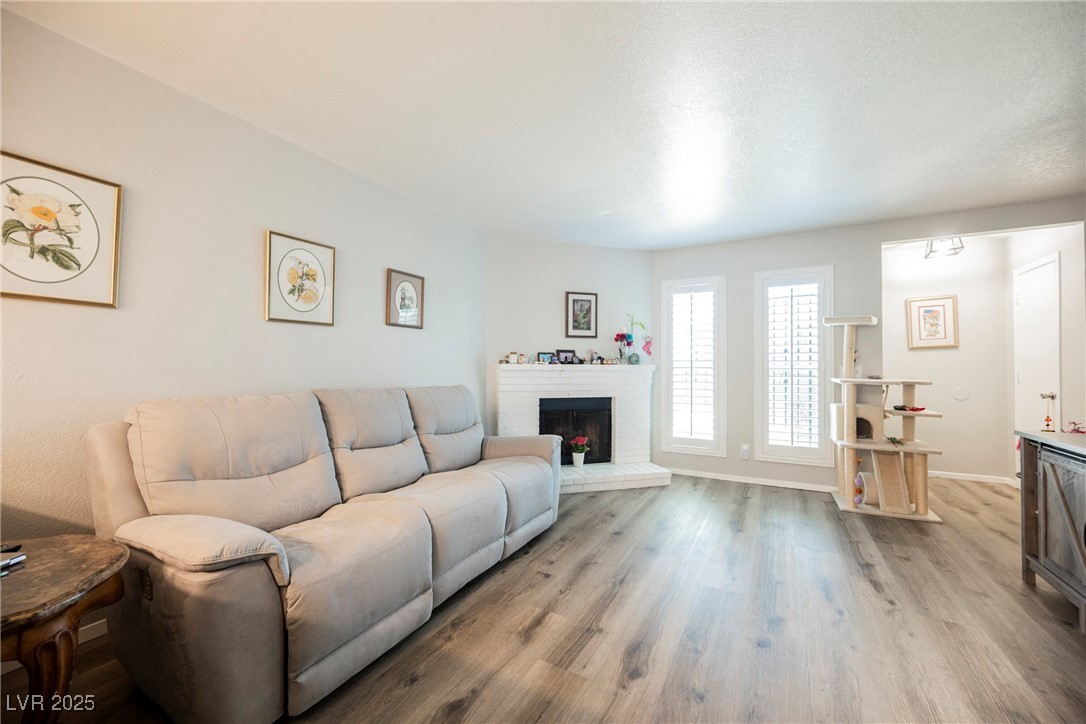 595 Sellers Place