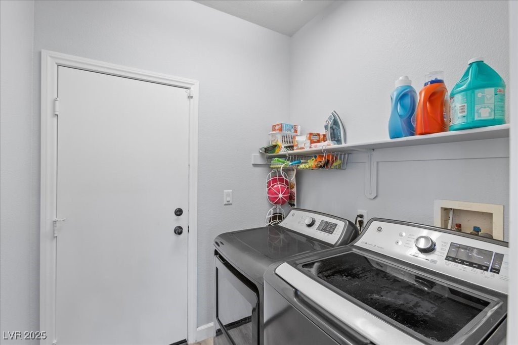 2511 Stanwood Avenue