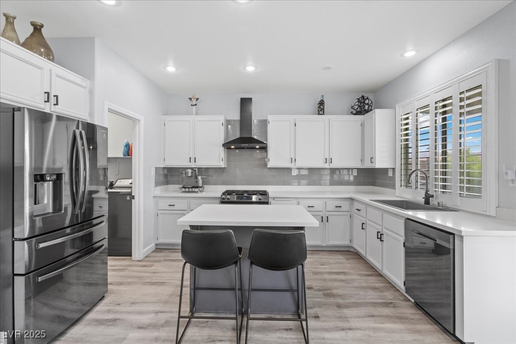 2511 Stanwood Avenue