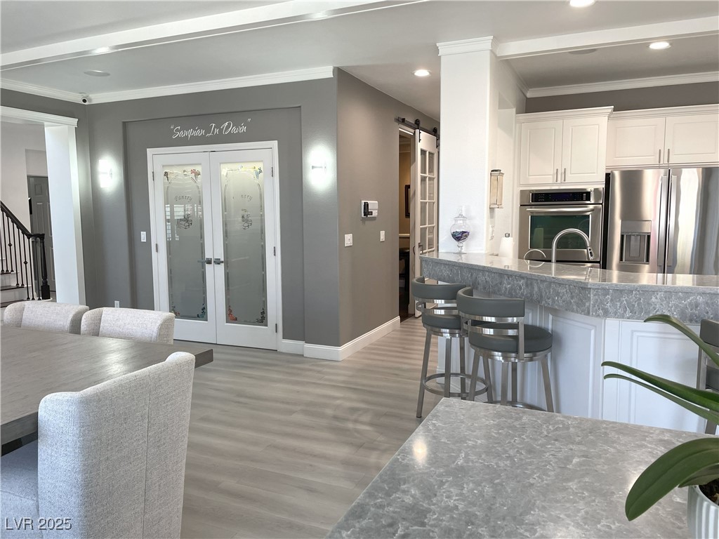 314 Lindbrook Street