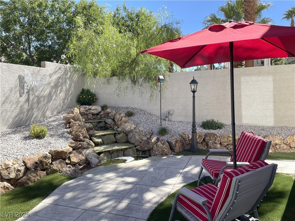 314 Lindbrook Street