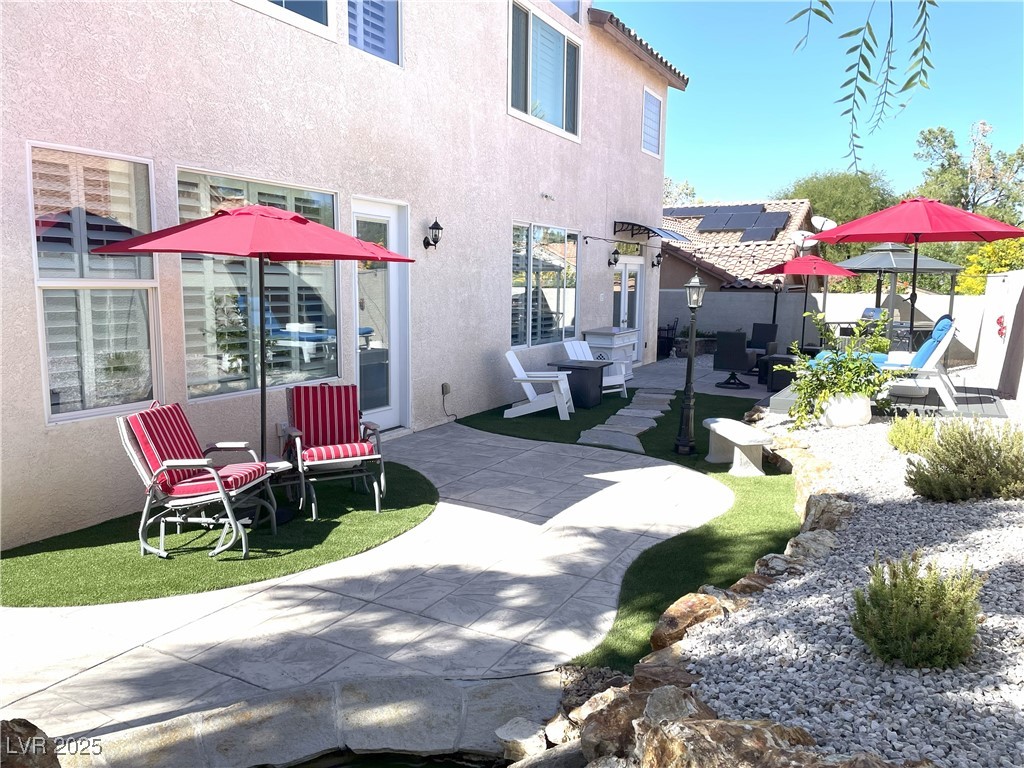 314 Lindbrook Street