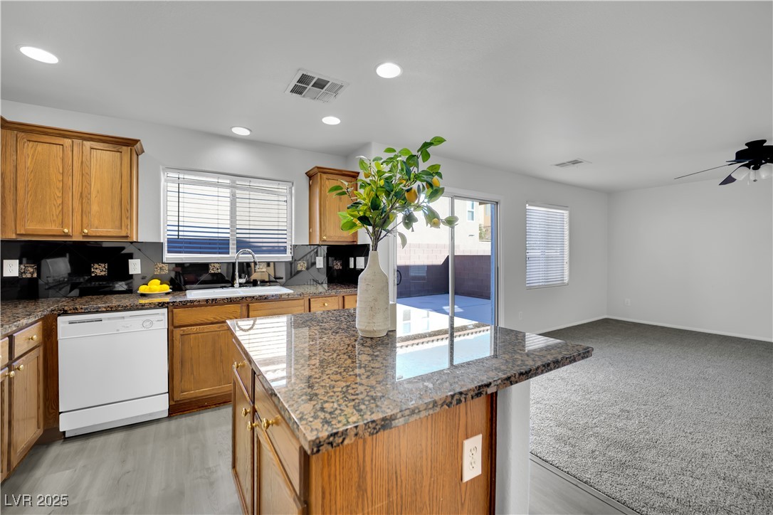 6466 Fulton Meadows Avenue