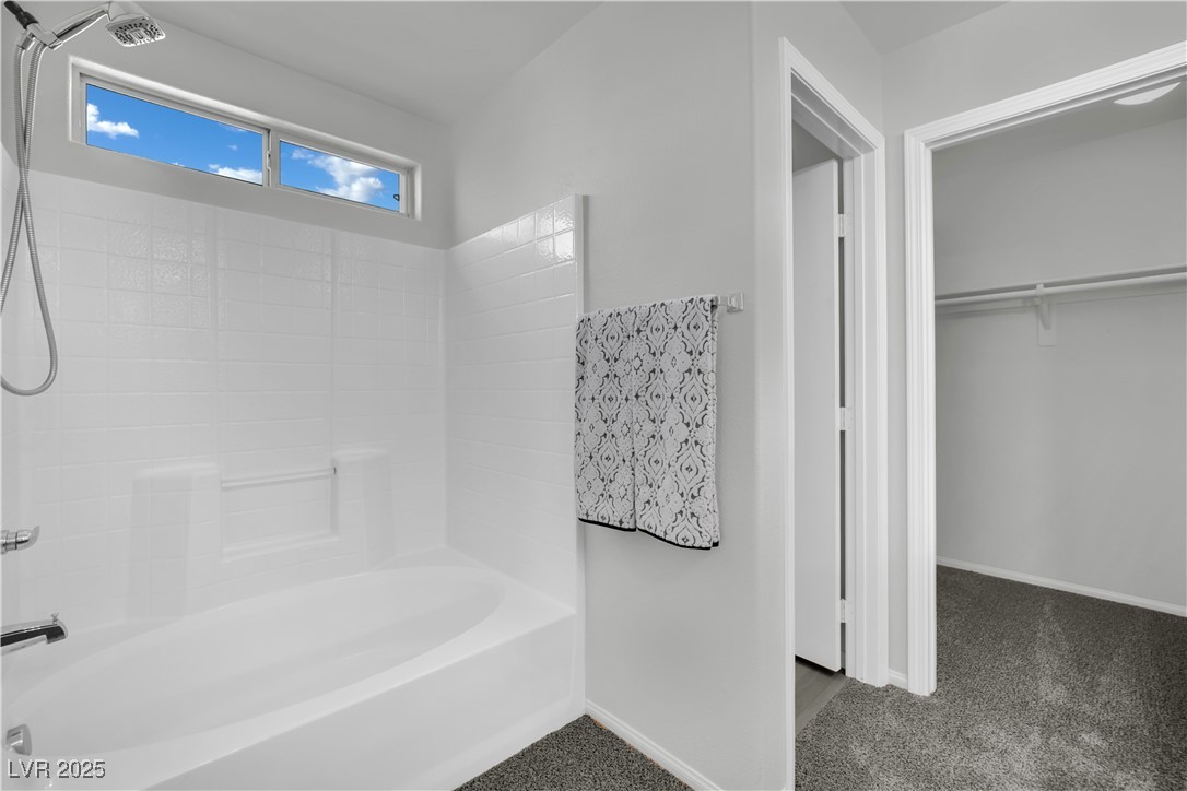 6466 Fulton Meadows Avenue