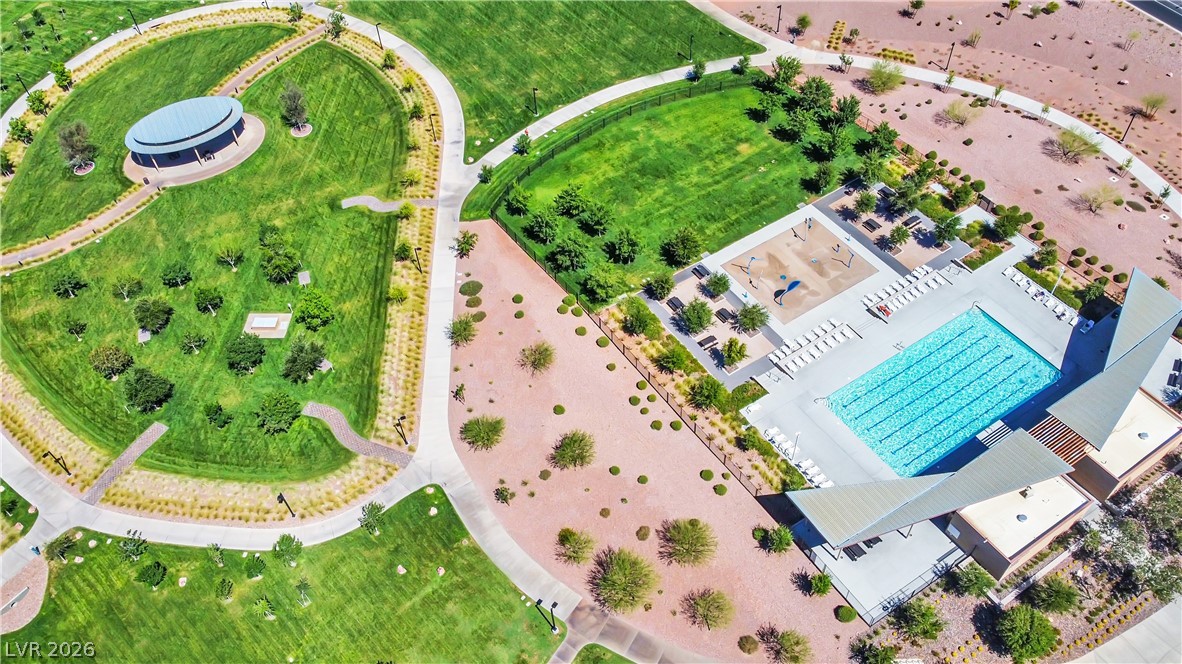 545 Sunny Pointe Street