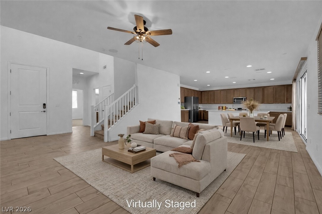 545 Sunny Pointe Street