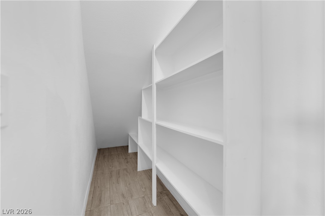 545 Sunny Pointe Street