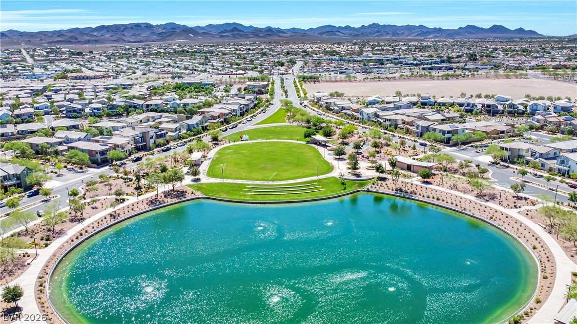 545 Sunny Pointe Street