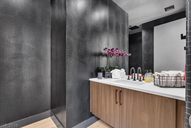 16 Canyon Shores Place