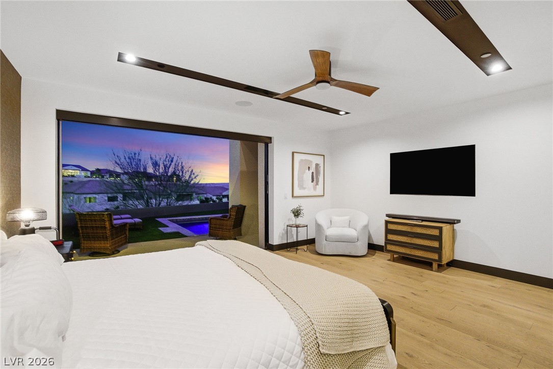 16 Canyon Shores Place