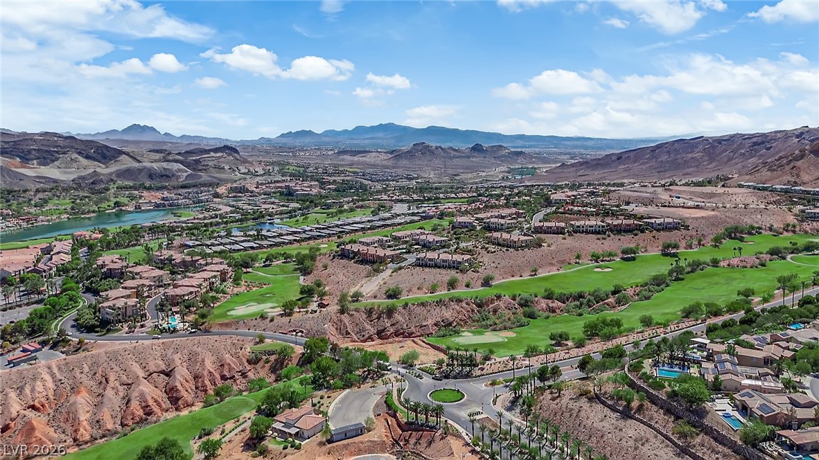 16 Canyon Shores Place