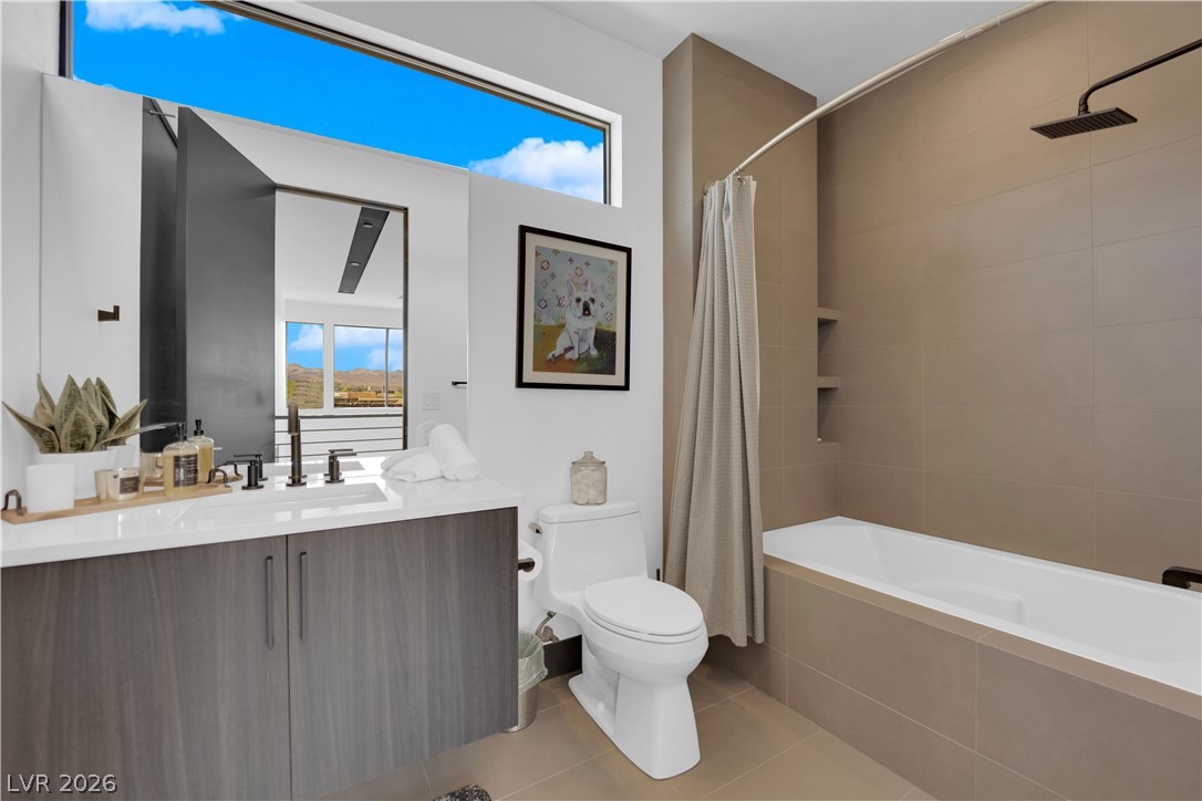 16 Canyon Shores Place