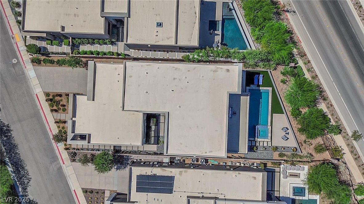 16 Canyon Shores Place