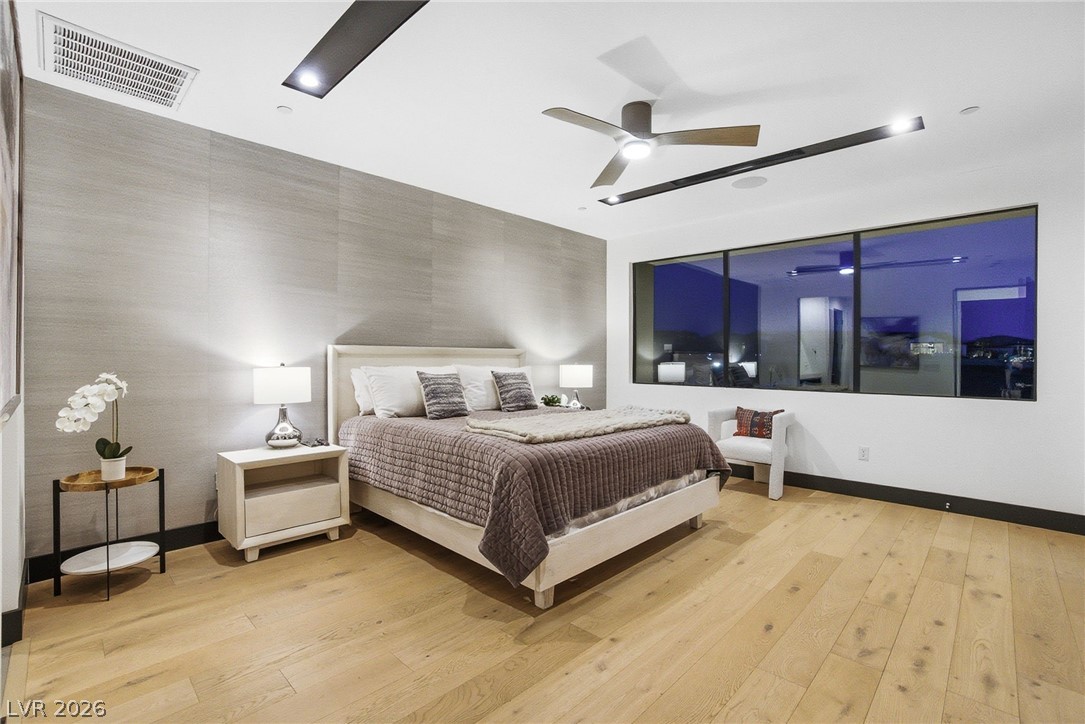 16 Canyon Shores Place