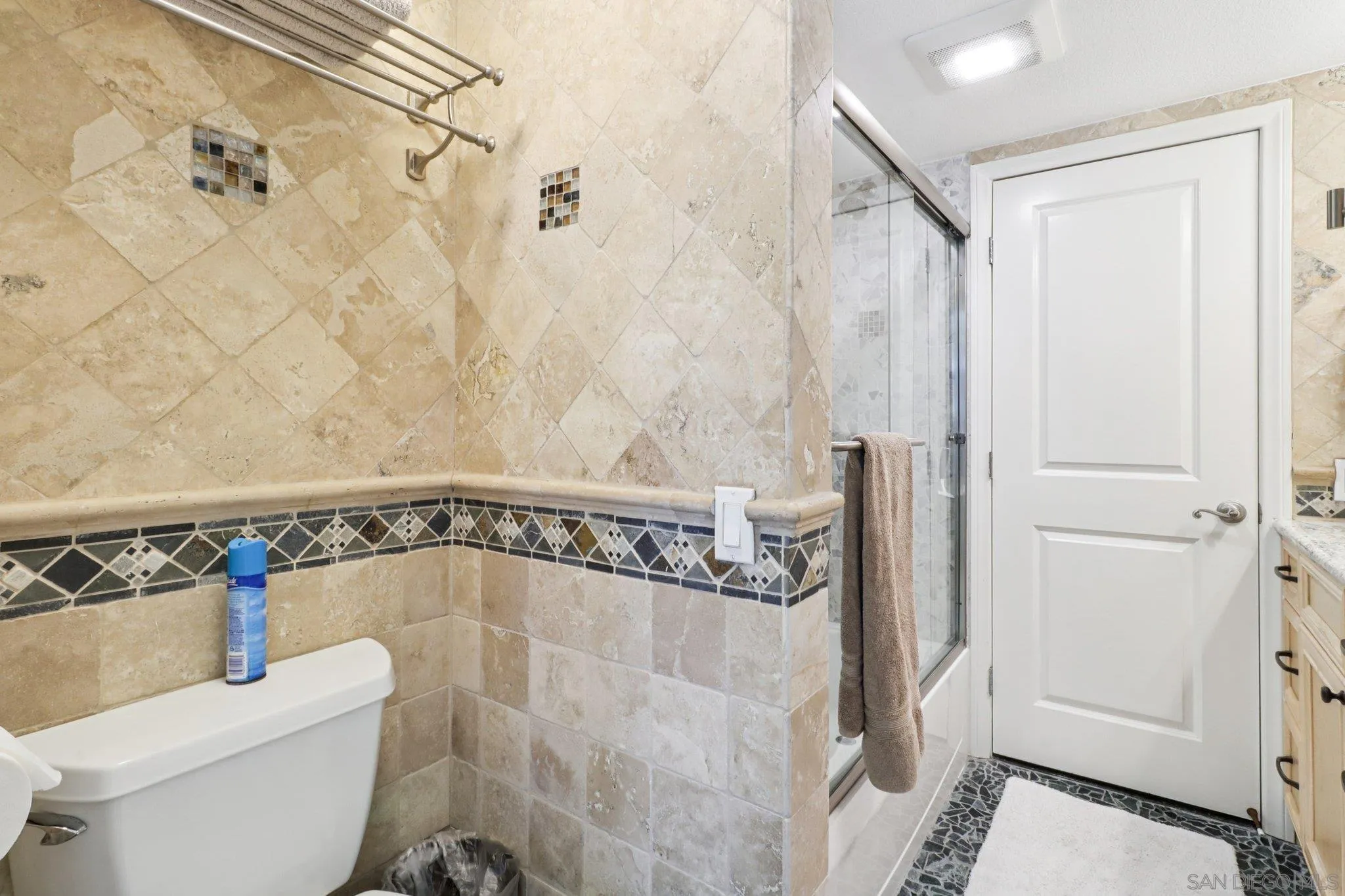 1680 Seacoast Drive Unit C