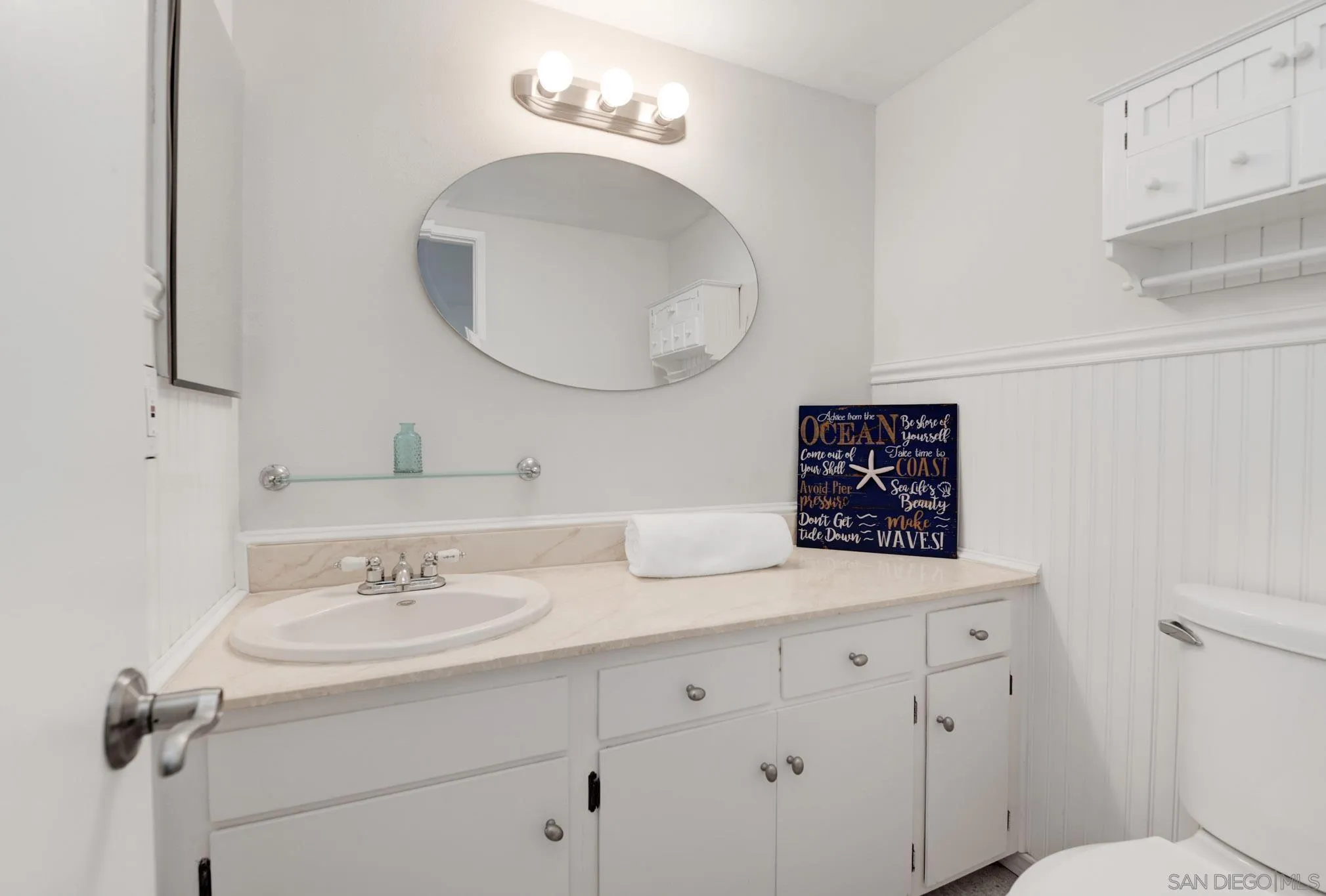 685 Seacoast Dr