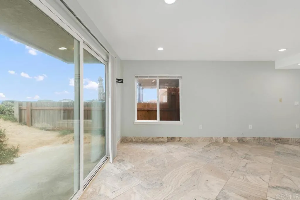 1360 Seacoast Drive Unit B