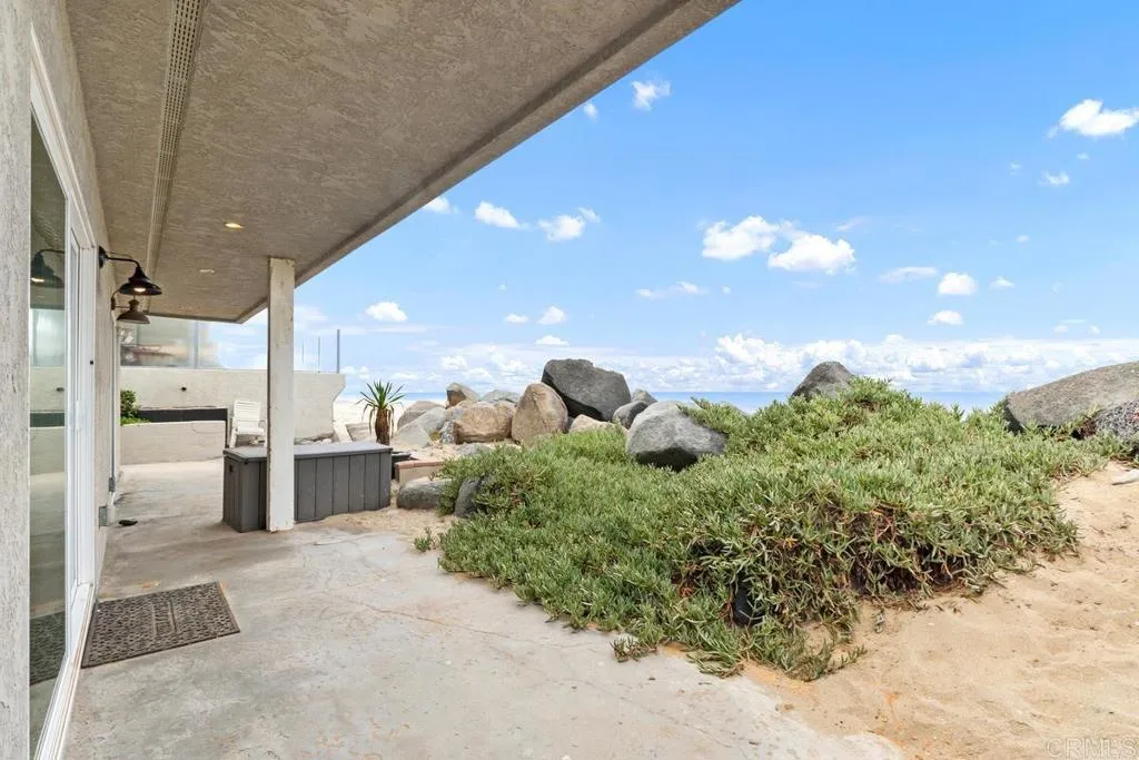 1360 Seacoast Drive Unit B