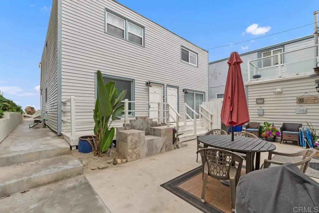 1360 Seacoast Drive Unit B