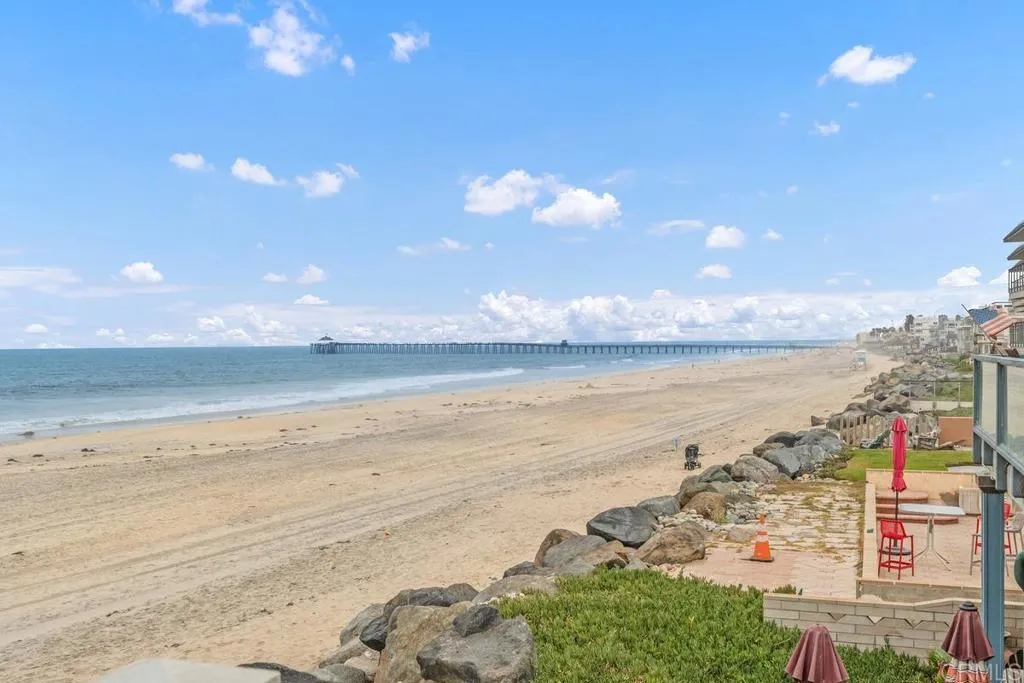 1360 Seacoast Drive Unit B