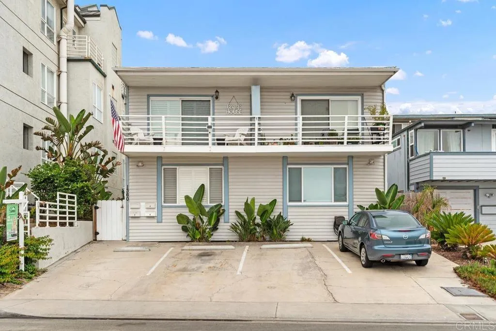 1360 Seacoast Drive Unit B