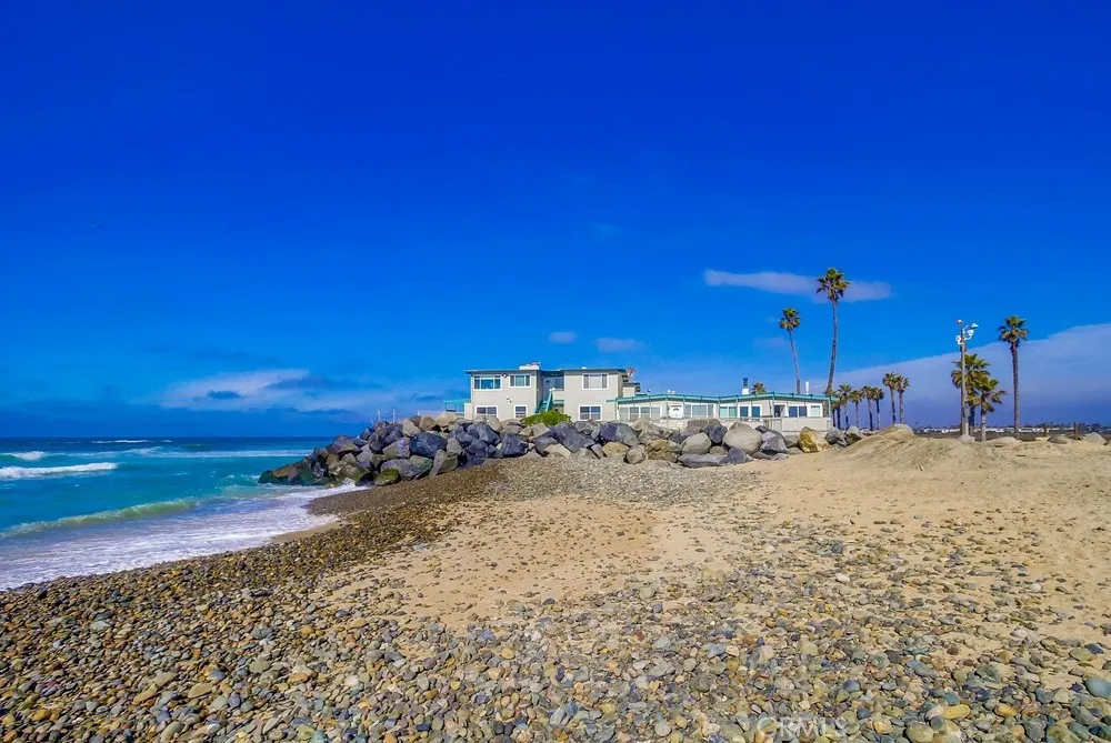 1680 Seacoast Drive Unit B