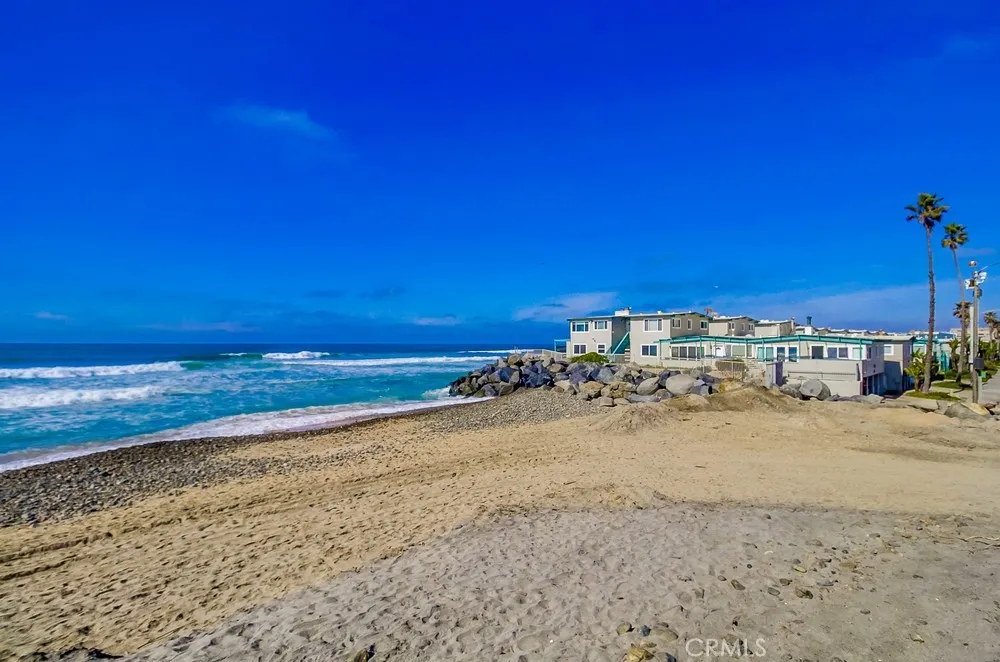 1680 Seacoast Drive Unit B