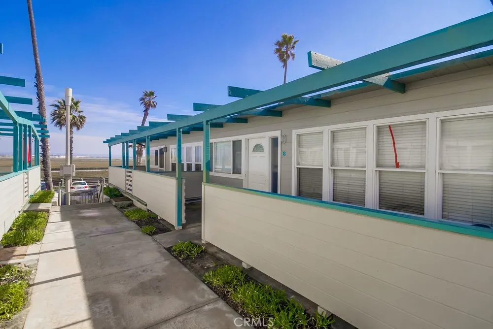1680 Seacoast Drive Unit B