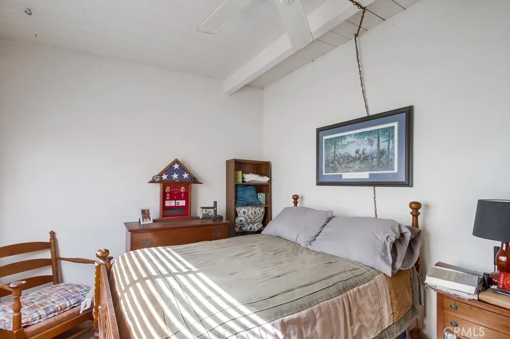 1680 Seacoast Drive Unit B