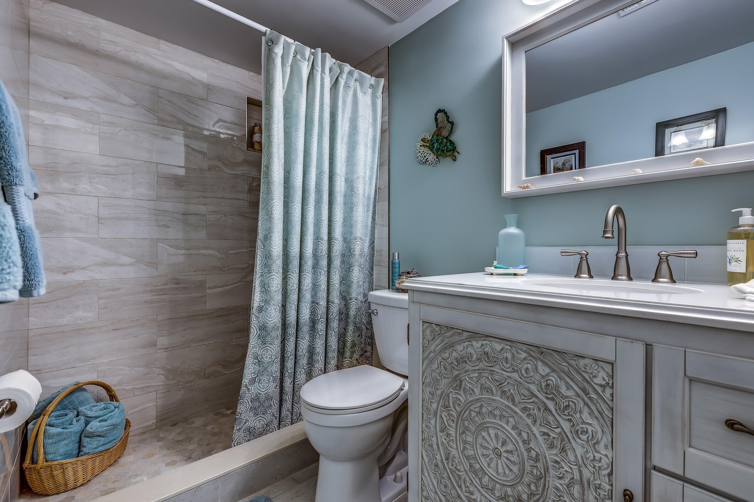 1500 Overseas Highway Unit: 203