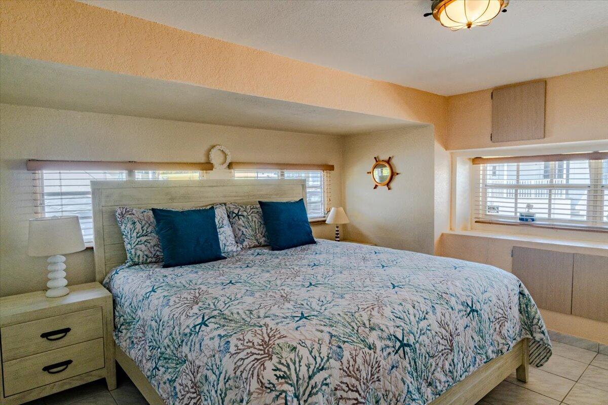 65821 Overseas Highway Unit: 417