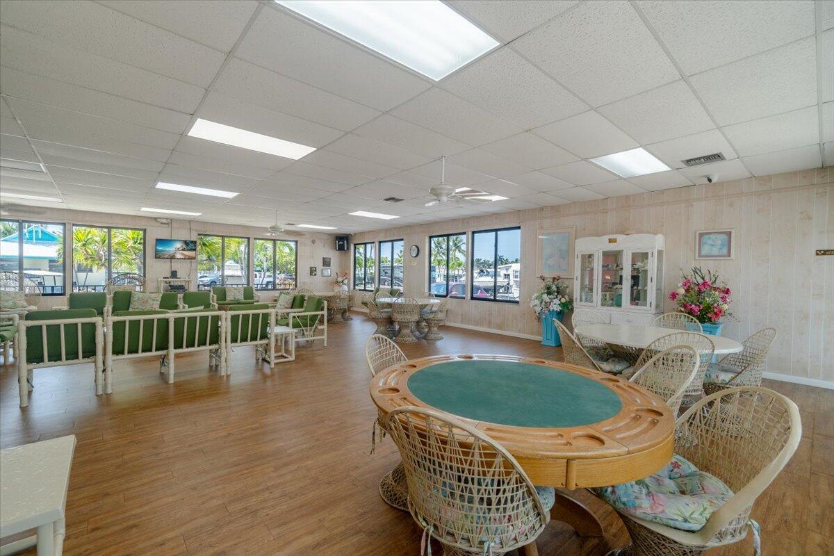 65821 Overseas Highway Unit: 417