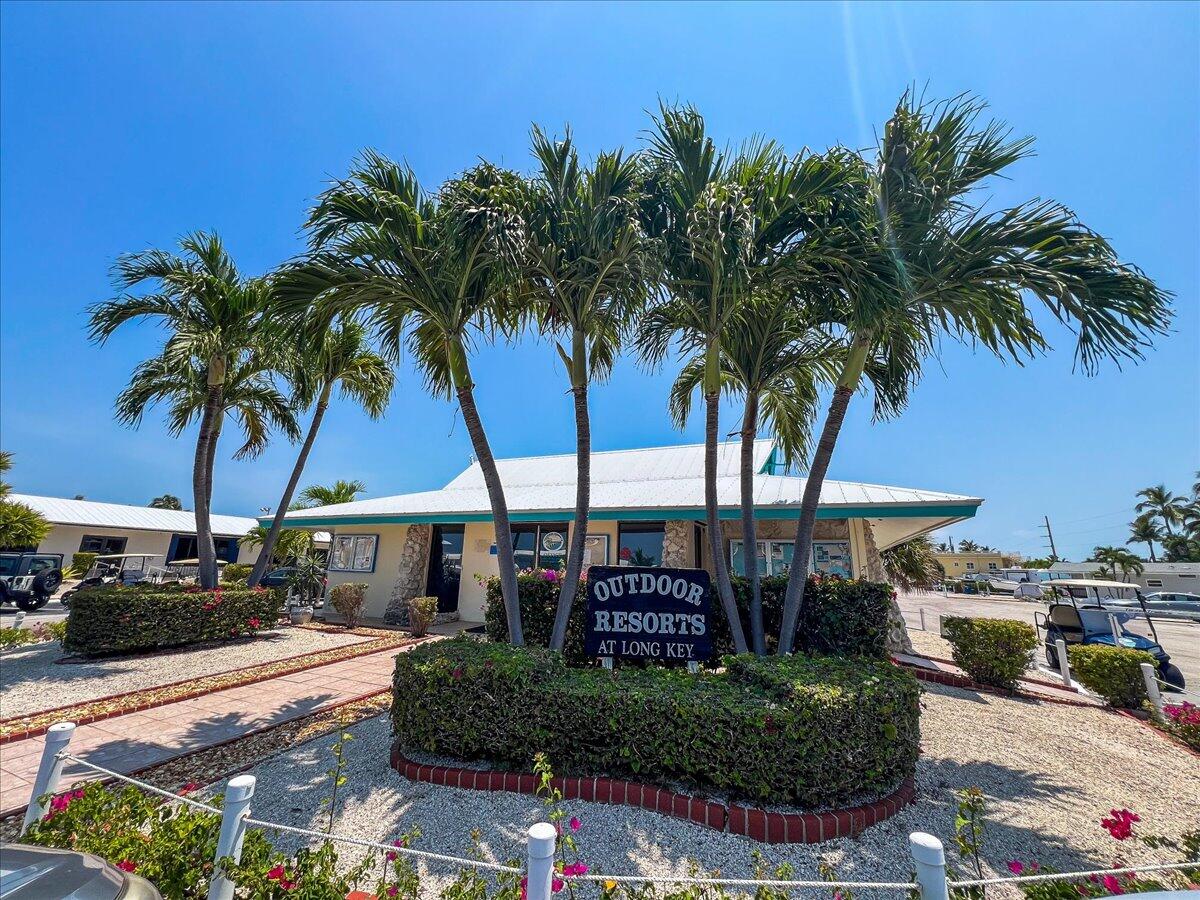 65821 Overseas Highway Unit: 417