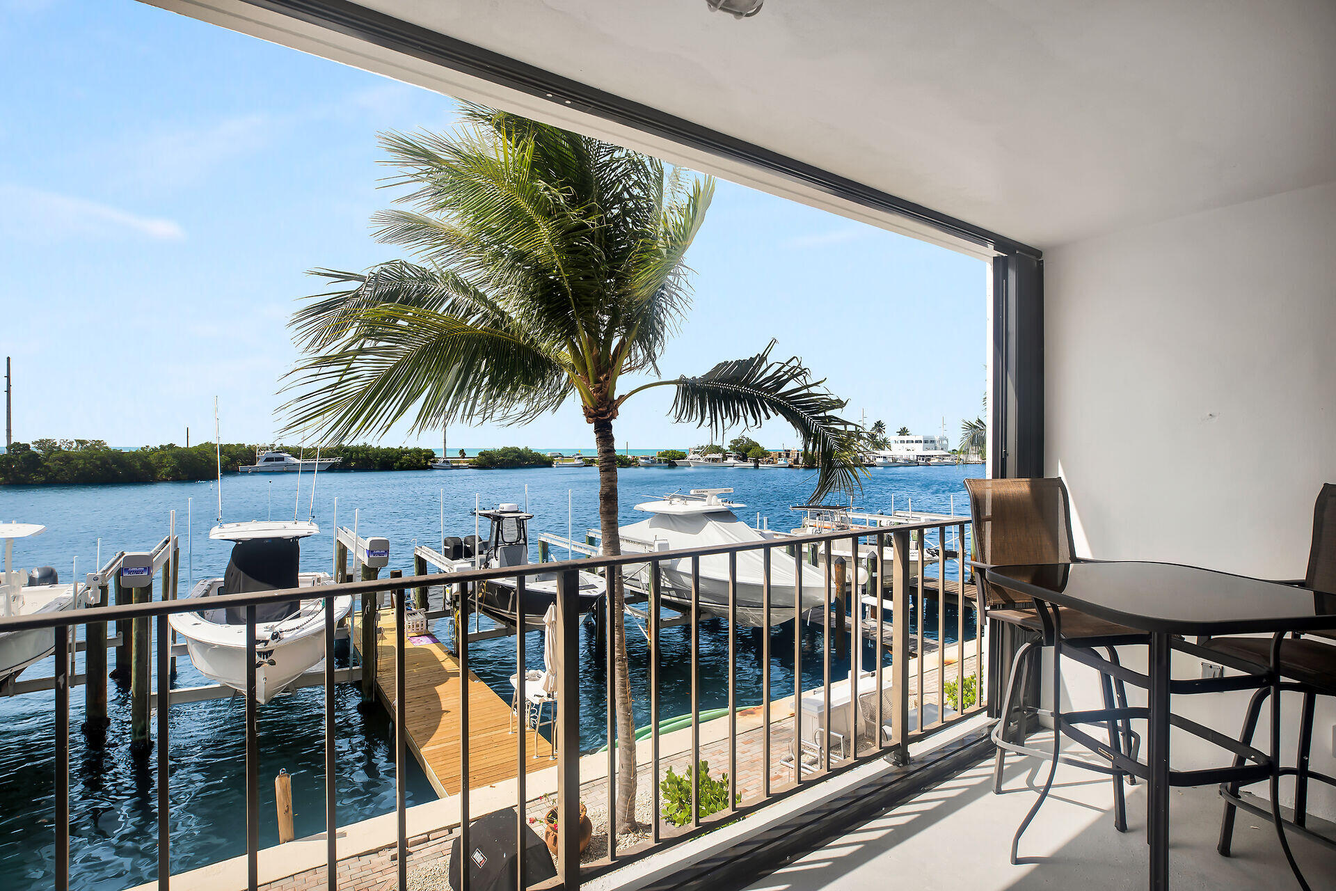 300 El Capitan Drive Unit: 2