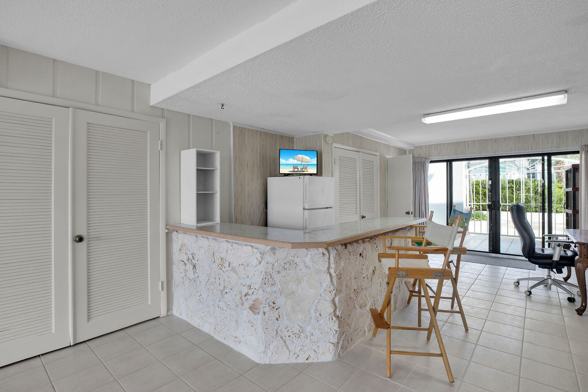 300 El Capitan Drive Unit: 2