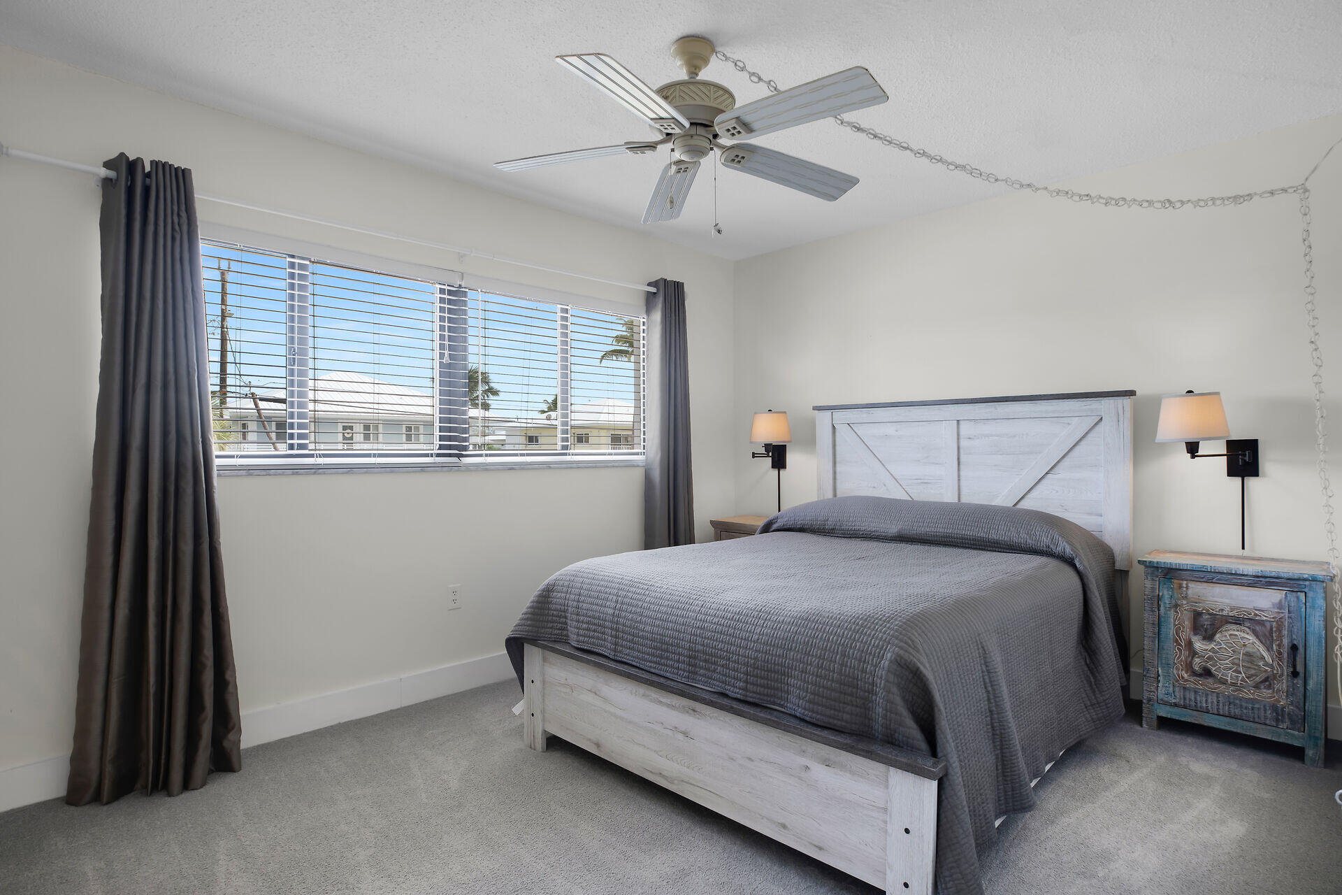 300 El Capitan Drive Unit: 2