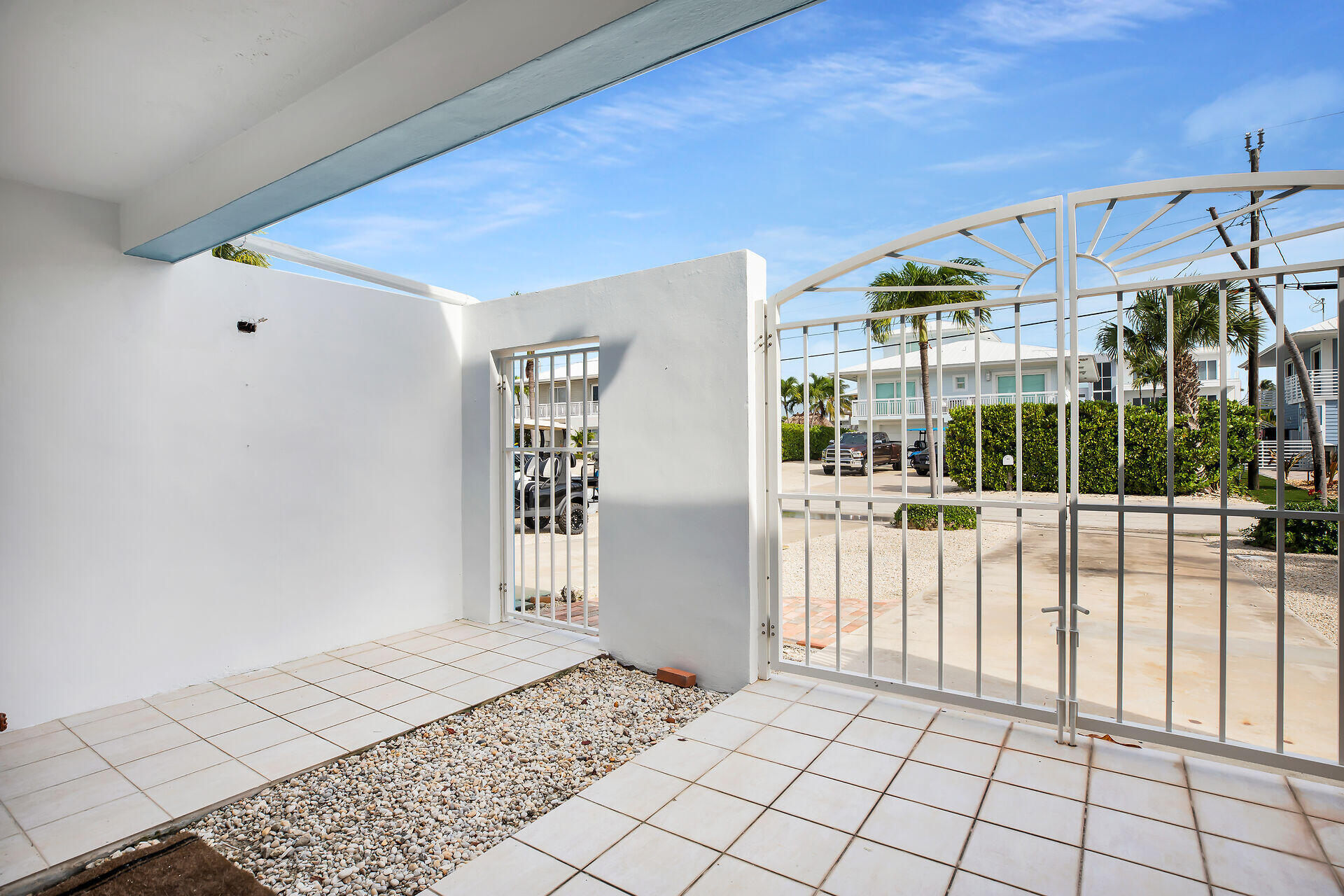 300 El Capitan Drive Unit: 2