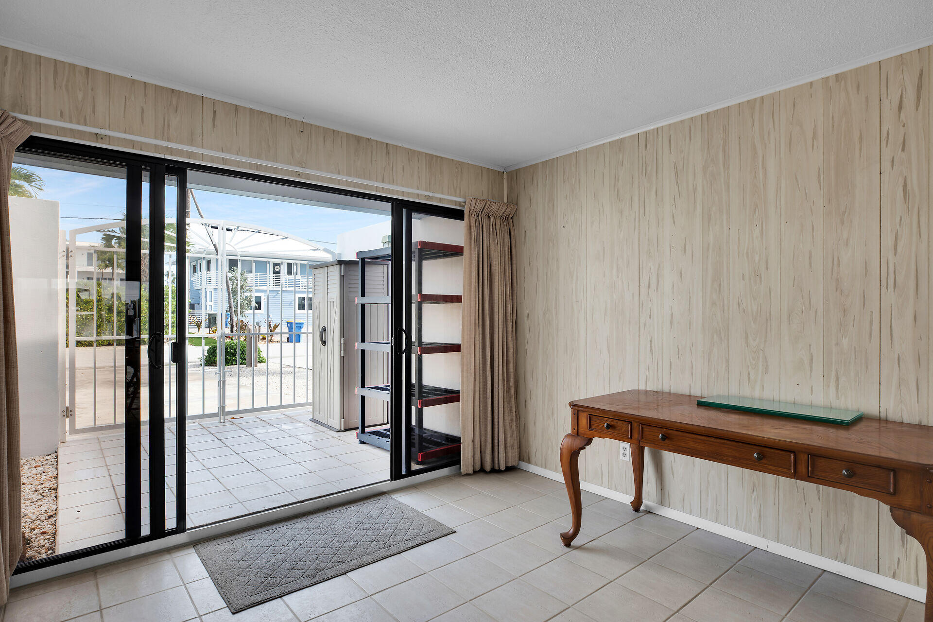 300 El Capitan Drive Unit: 2