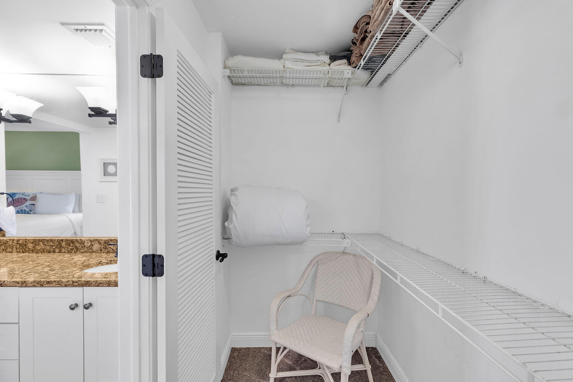 1998 Overseas Highway Unit: A41