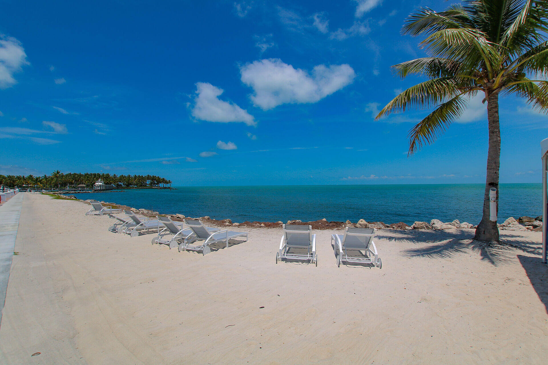 1998 Overseas Highway Unit: A41