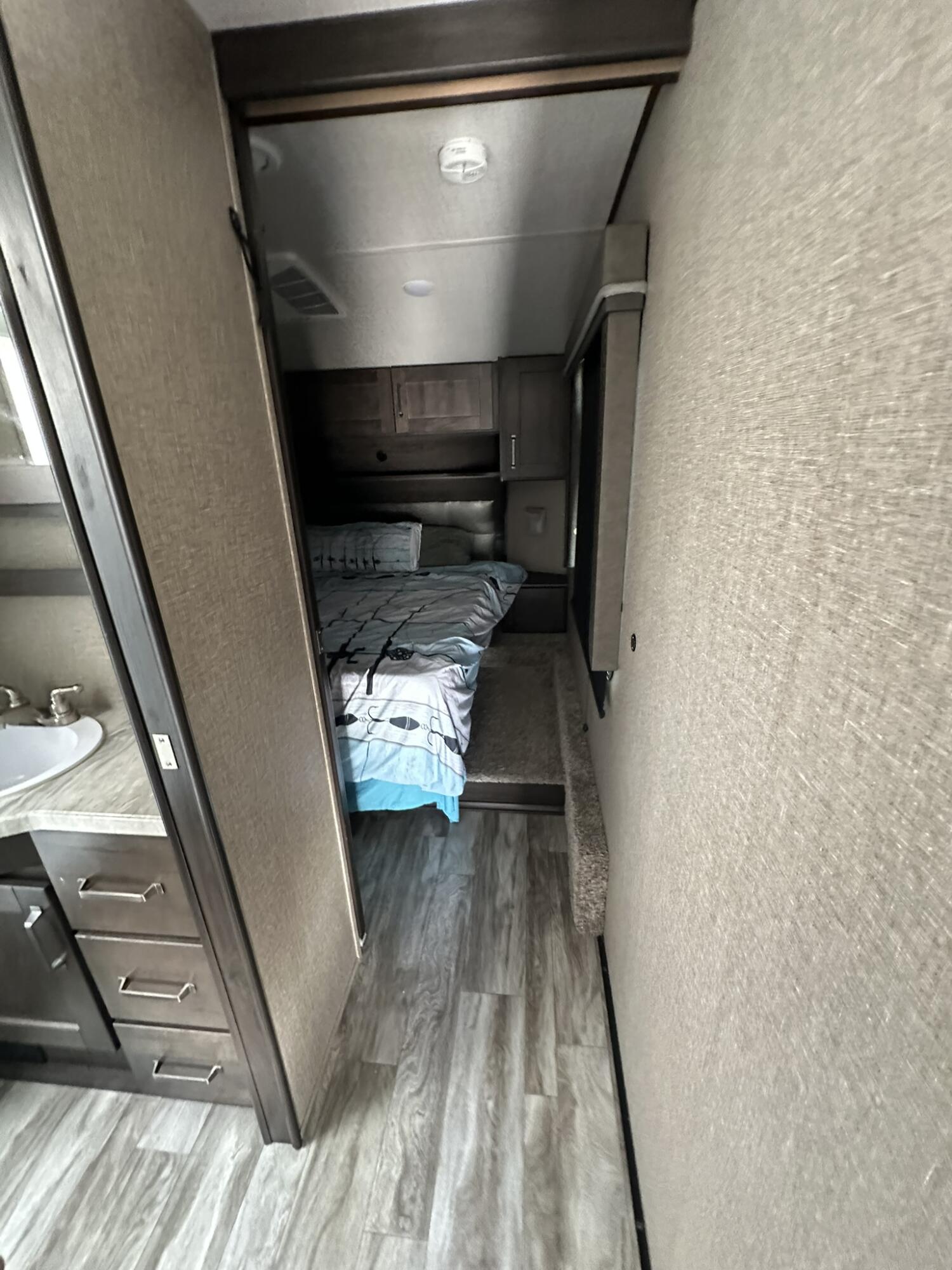 6099 Overseas Highway Unit: 75W